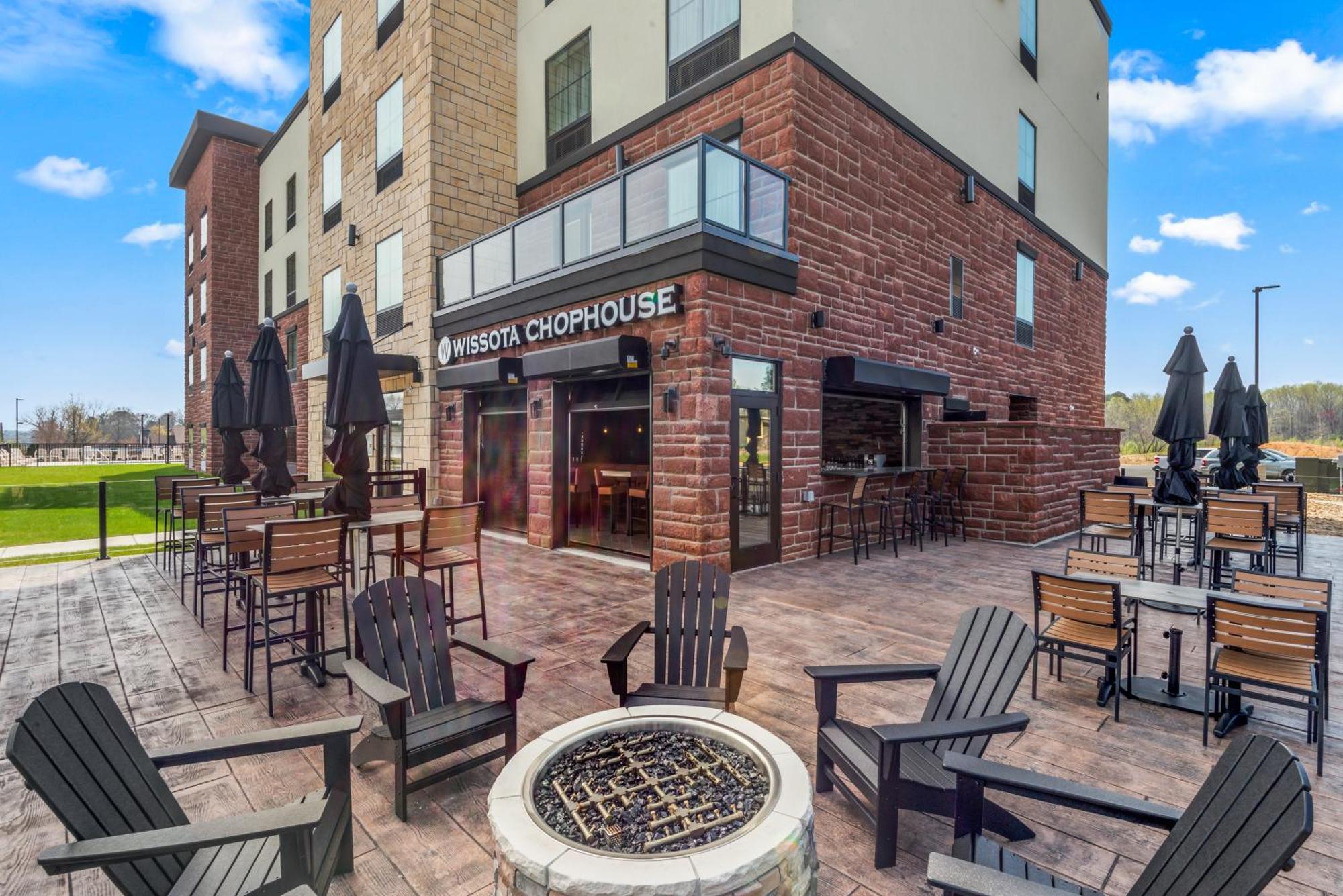 Cobblestone Hotel & Suites - Cullman Eksteriør billede